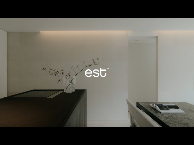 Designing an Inner-City Home That Feels Removed from Life