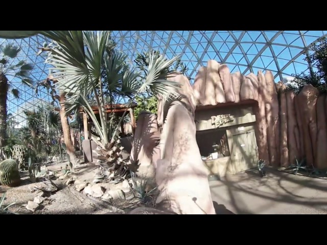Dome Habitats in Milwaukee - 360 video 4k
