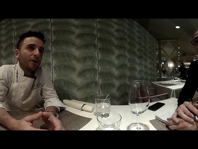 Preparando guiones VR con el chef Juan Manuel Barrientos