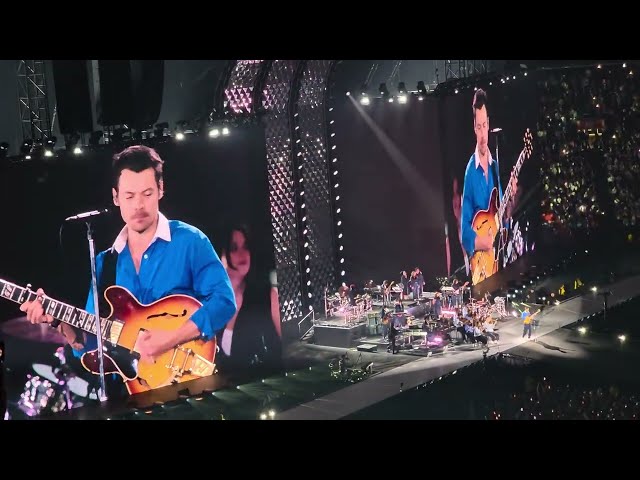 Harry Styles - Sing Of The Times (Live Amsterdam 16-05-26)