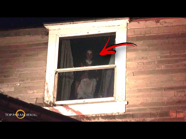 12 Scary Moments That Captured Something Paranormal / Part 5 / REAL SCARY Videos