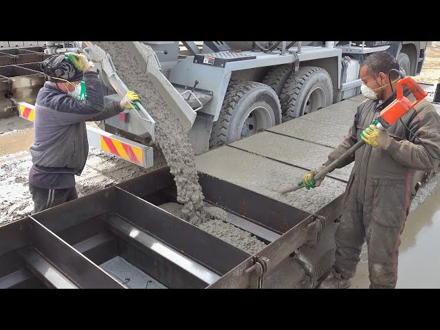 Process of Making Bulk Concrete Wall. Korean Concrete Block Mass Production Factory