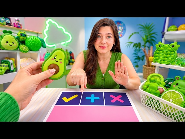Fidget Trading ONLY Green Items with Mrs. Bench! 🍏🌵