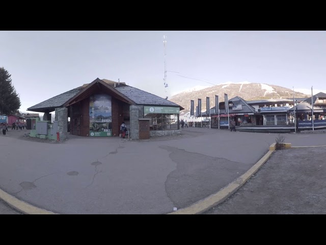 Recorrido por la base del Cerro Catedral