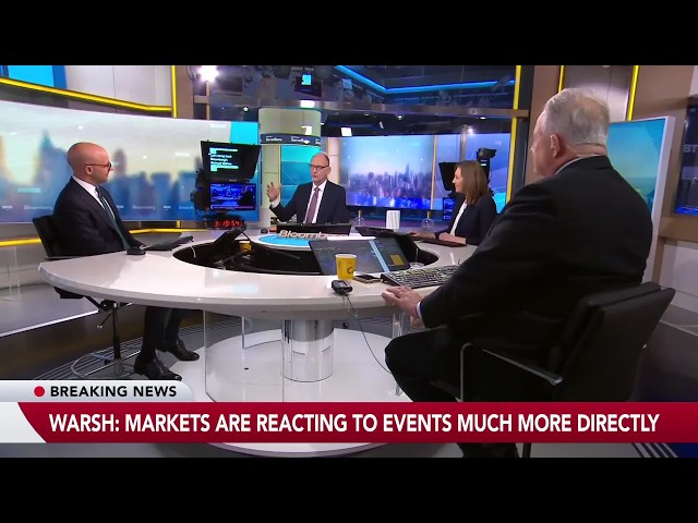 Fed Holds Rates, Three Officials Dissent in Favor of Hike: Fed Special