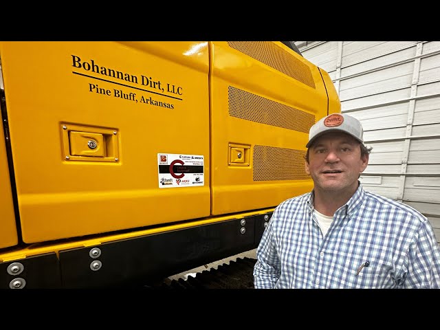 Check out the LiuGong 933F Excavator