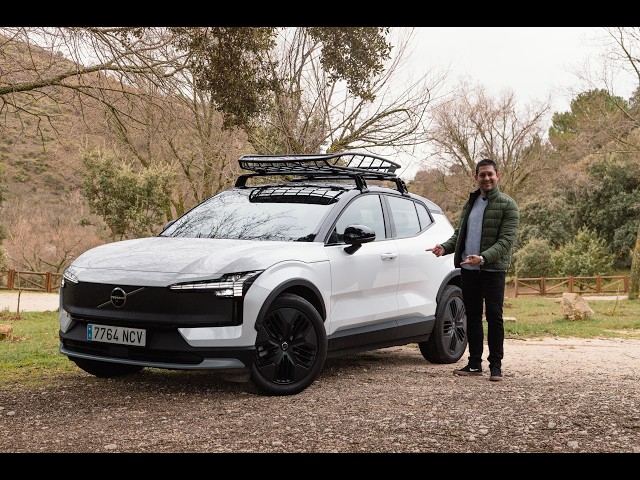 Videoprueba Volvo EX30 Cross Country: precio, características y opinión | Car and Driver España