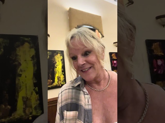 Cindy talking about meeting Buddy Miles at Strings Attached Show