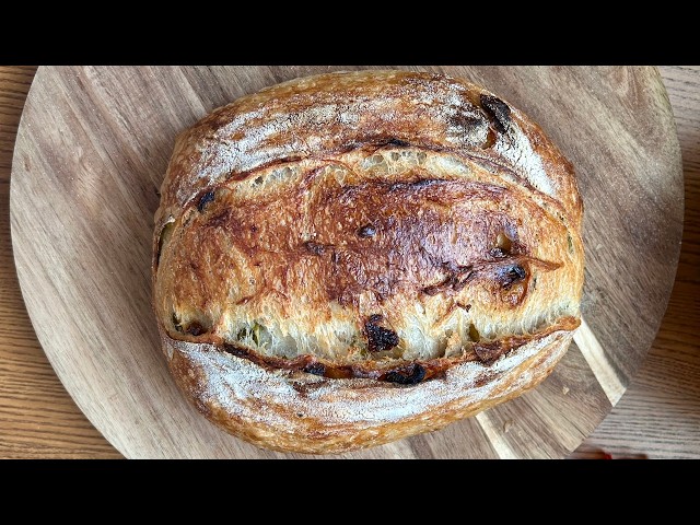 Basil & Dried Tomato Sourdough Bread | Detailed Step-by-Step Recipe | Italian Style Sourdough 🍅🌿