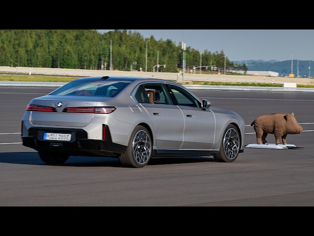 BMW Neue Klasse - Intelligent Safety Features demonstration