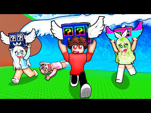 I Opened 100 Lucky Blocks In Escape Tsunami For Brainrots...