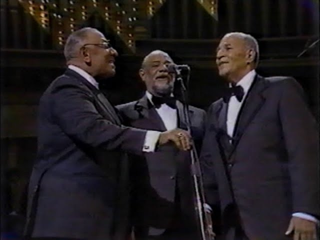 The Mills Brothers sing "Basin Street Blues" & "Up a Lazy River" with the Boston Pops (1980)