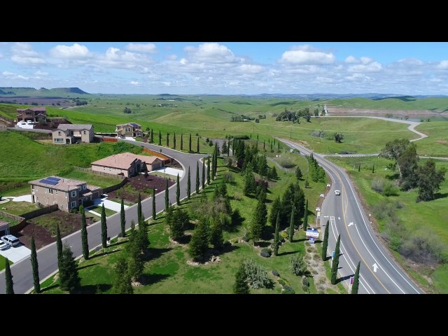 Mira Bella community in Friant California