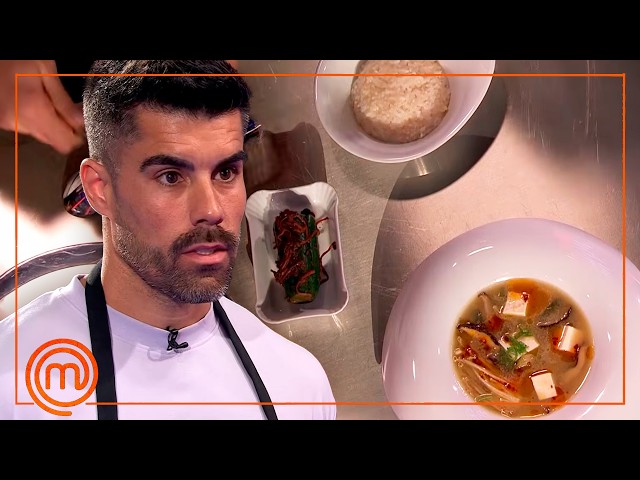 Germán's mistake that ruins his Korean dish | MasterChef 14