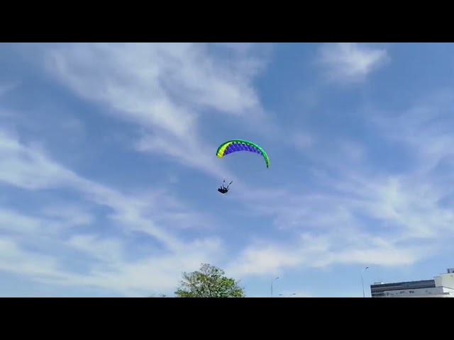 Voando um Paramotor RC Speed Brazuquinha 