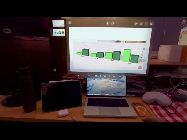 Multitasking is unbelievably great on Apple Vision Pro 