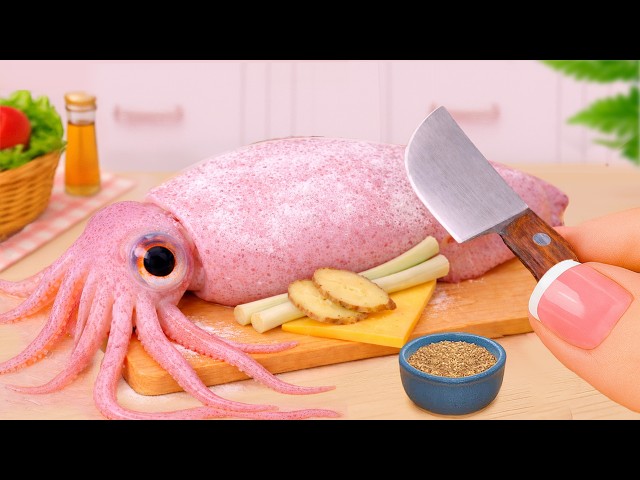 Tiny Seafood Tutorial 🦑 How to Make Spicy Fried Squid Noodles Recipe | Petite Cooking
