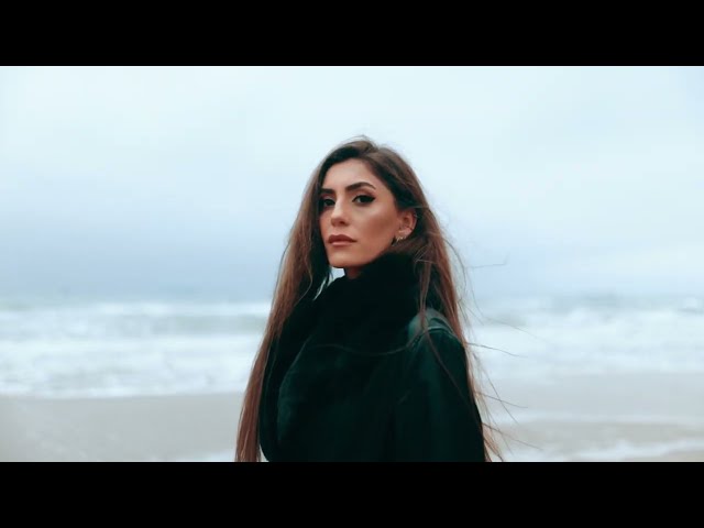 Sevilay Algül - Yakmaya Geldim (Official Video)