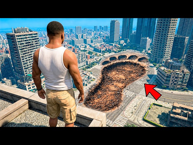 I FOUND a GIANT FOOTPRINT in GTA 5