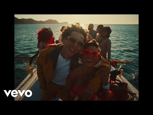 Bomba Estéreo, Rawayana, ASTROPICAL - Me Pasa (Piscis) (Official Video)