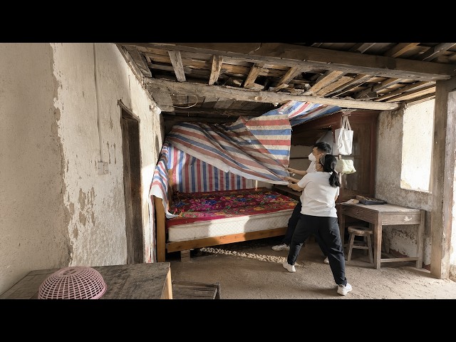 After Losing Jobs At The Same Time, a Young Family Renovated Old Rural House Into A New Beginning