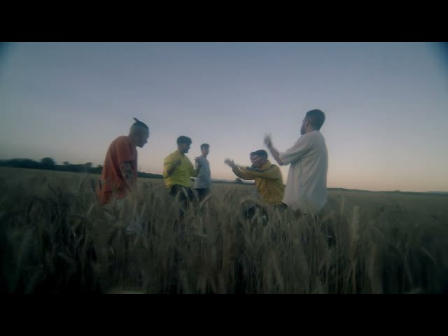 Wan Tun - 31 FAM (Visualizer)