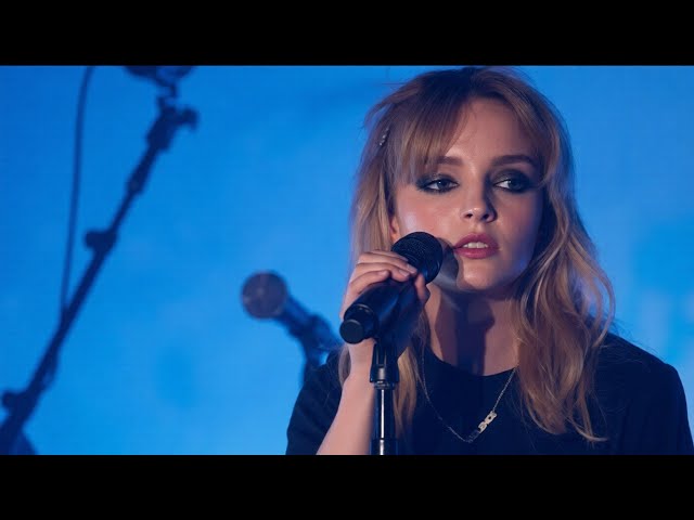 CHVRCHES *Hollywood Forever Cemetery* Los Angeles - Full Show