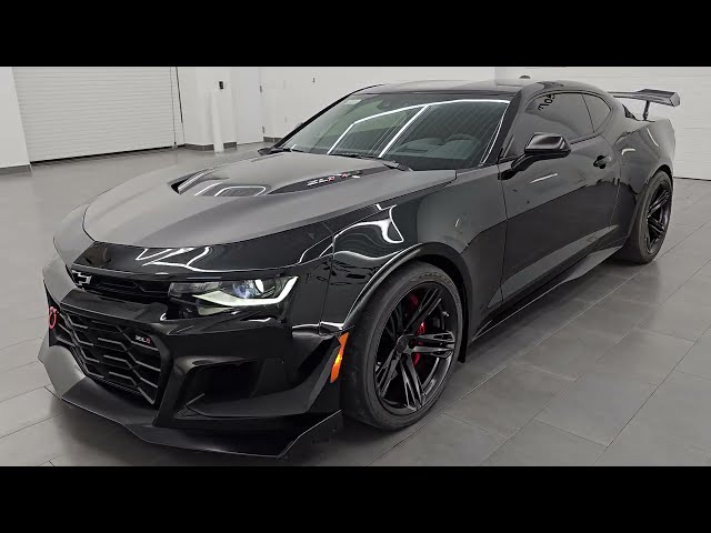 2023 CHEVROLET CAMARO ZL1 1LE EXTREME TRACK PACK STICK SHIFT 4K WALKAROUND 16520Z