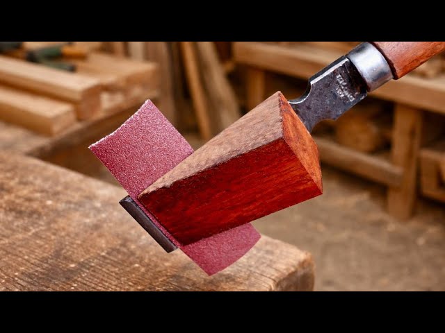 It's easy to sharpen a chisel to razor-sharp!