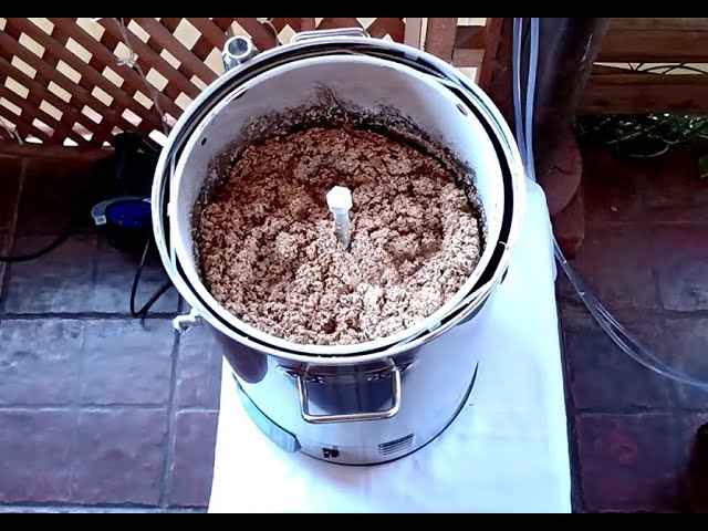 Beersen microbrewery - Elaboración de cerveza artesanal / Homebrewing with the microbrewery