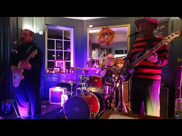 FJB - 31.10.2025 - Voodoo Chile / Rocking All Over The World - The Apple Tree, Crawley - BFP'S