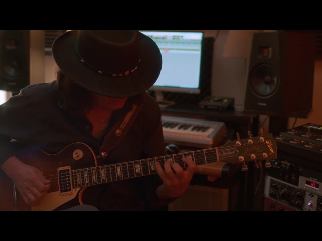 Gary Cook w/Mesa Boogie Mark V90, Gibson Les Paul Standard, and Fractal AX8.
