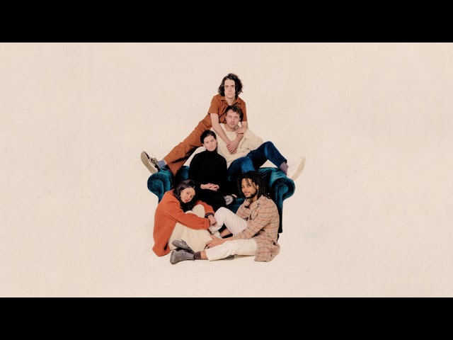 Barrie - Clovers (Official Audio)