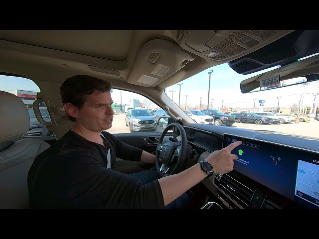 How to use park assist in the 2022 Lincoln Navigator