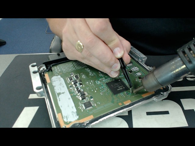 FLEX Boot Glitch: Unlocking an MD1CS003 ECU