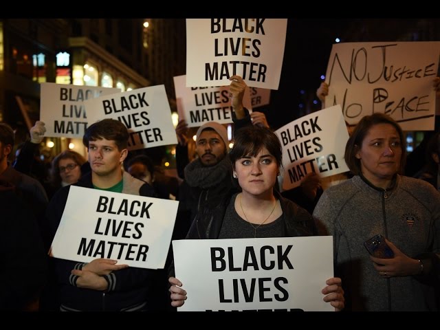 Thom Hartmann Blunders Into his Own White Privilege