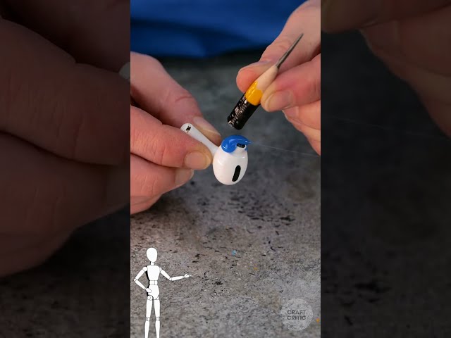 This Pencil Soldering Trick Raises Some Questions ✏️🔥