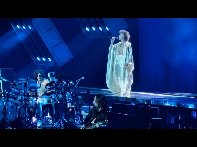 Greta Van Fleet - Sacred the Thread (MSG)