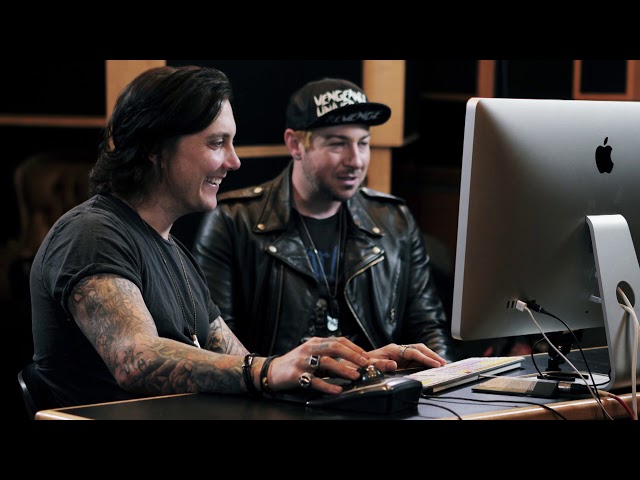 Avenged Sevenfold Presents Breakdown: "Almost Easy"