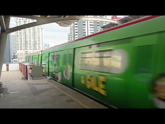BTS Skytrains {Siemens EMU A2}