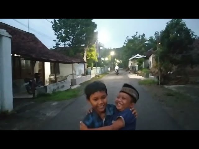 Berangkat Jalan Kaki ke Mushola Langgar Kulon | Alhamdulillah Banyak Generasi Muda Sholat Berjama'ah