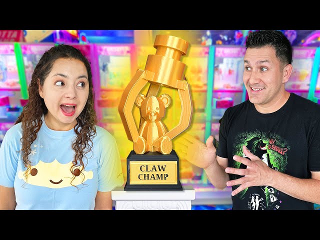 Golden Claw Trophy Claw Machine Challenge!