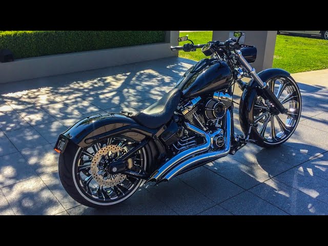 #EXHAUST SOUND OF #HARLEYDAVIDSON BREAKOUT (PART 1) #harley #motorcycle