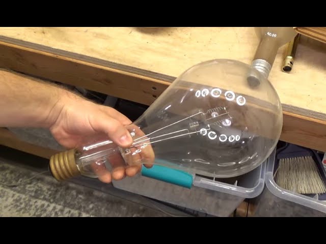 Box of Vintage Light Bulbs | Part 1