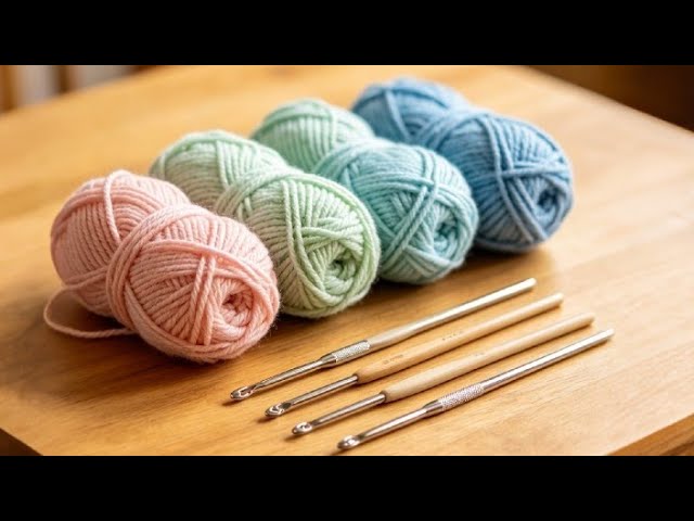 The First 2 Crochet Stitches I Teach Every Beginner 🧶 ( Beginners Guide )