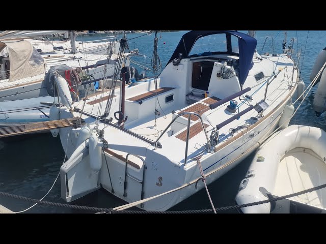 Beneteau First 27.7 walkthrough video