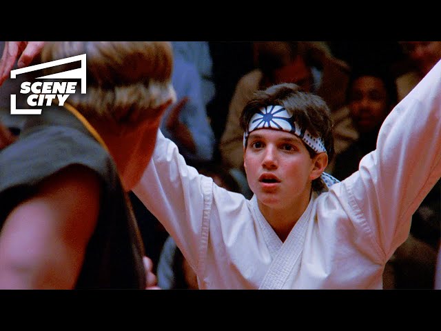 The Karate Kid: Crane Kick Final Fight Scene (Ralph Macchio, William Zabka)