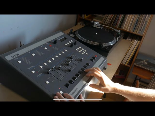 SP 1200 & Akai S950 - Beatmaking process “Scarville”