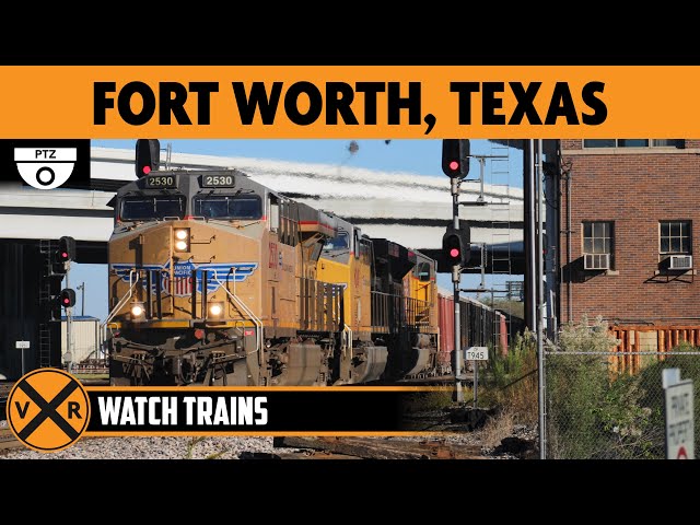 Tower 55 in Fort Worth, Texas, USA | LIVE Train Camera (PTZ)