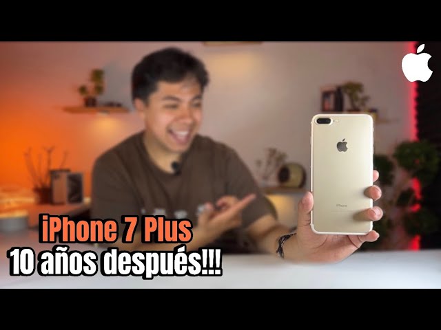 iPhone 7 Plus 10 YEARS LATER!!!😱